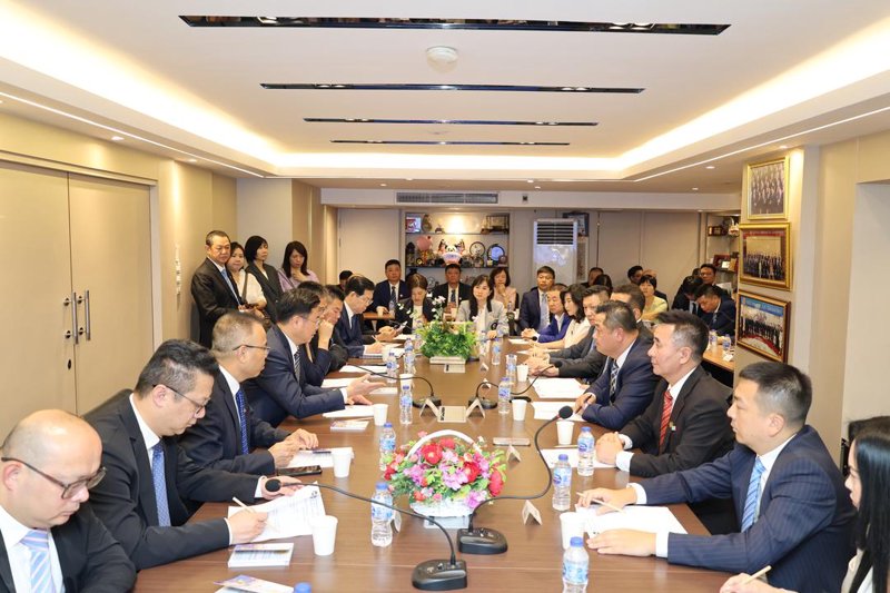 商务顾问:如何为企业打造竞争力